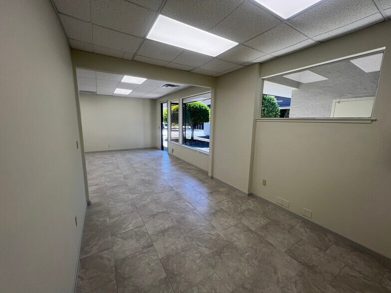 More Photos Of 117-121 Paul Dr, San Rafael Medical For Lease