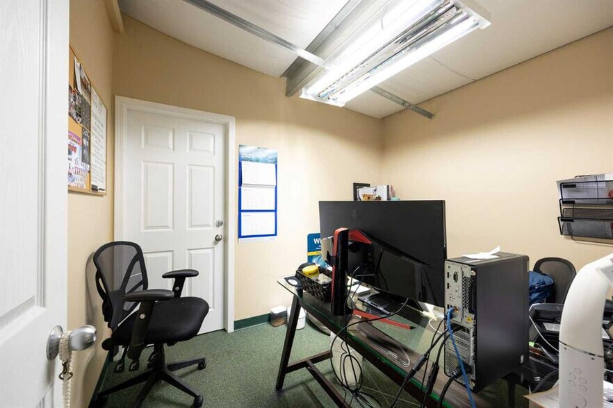 More Photos Of 195 Mackay Cres, Fort McMurray Warehouse For Sale