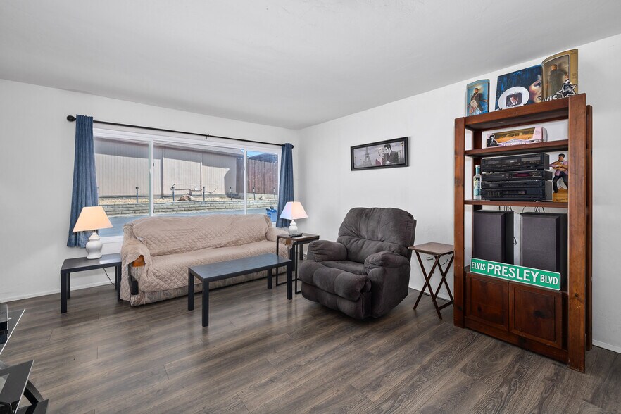 More Photos Of 2241-2247 Prospect St, National City Apartments For Sale