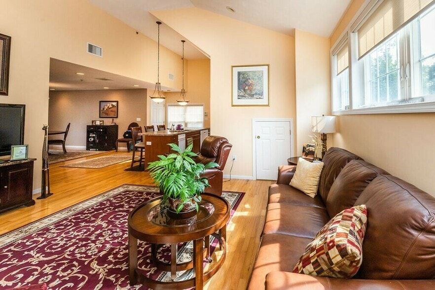More Photos Of 7 Christy Dr, Brockton Office For Sale