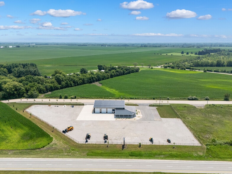 More Photos Of 26336 S Heritage Dr, Elwood Warehouse For Sale