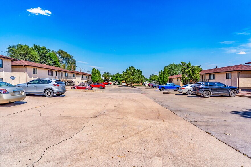 More Photos Of 2101 N Queens Ave, Pueblo Apartments For Sale