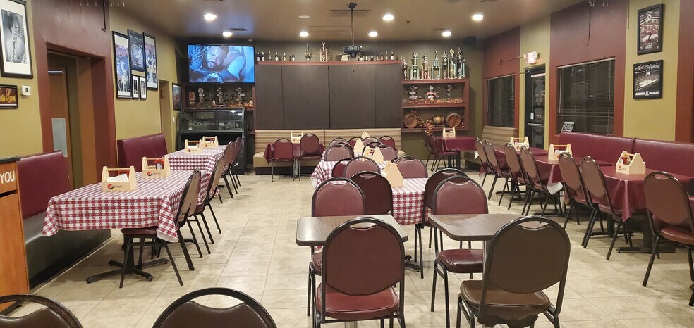 More Photos Of 445 W Highway 287, Florence Restaurant For Sale