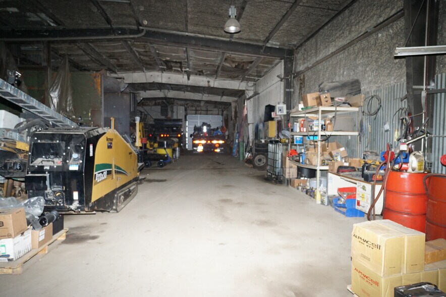 More Photos Of 36135 Bibbins St, Romulus Warehouse For Sale