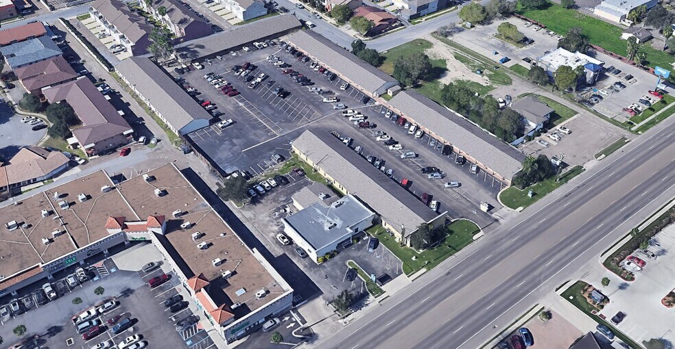 More Photos Of 4301 N 10th St, McAllen Office For Sale