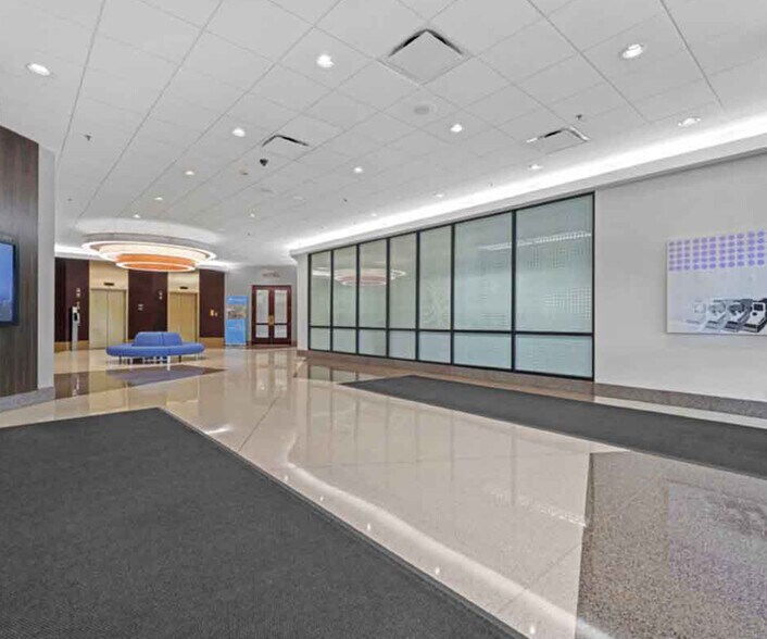 More Photos Of 3030 Warrenville Rd, Lisle Office For Lease