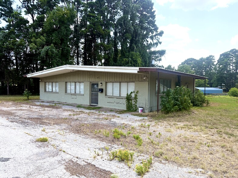 More Photos Of 6800 FM 356, Trinity Marina For Sale