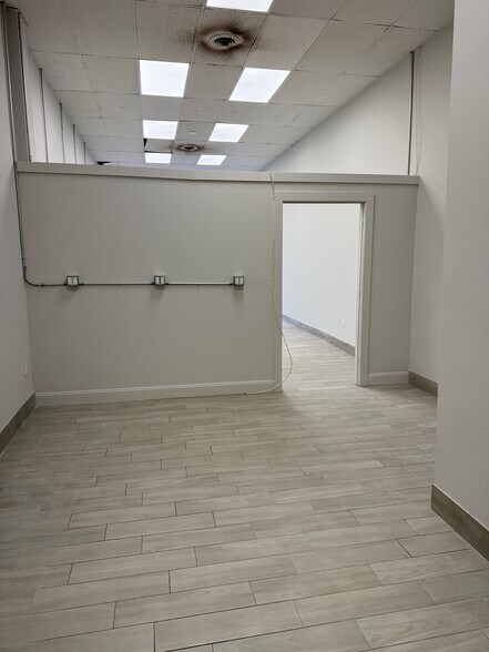 More Photos Of 14-26 Wall St, Norwalk Freestanding For Lease