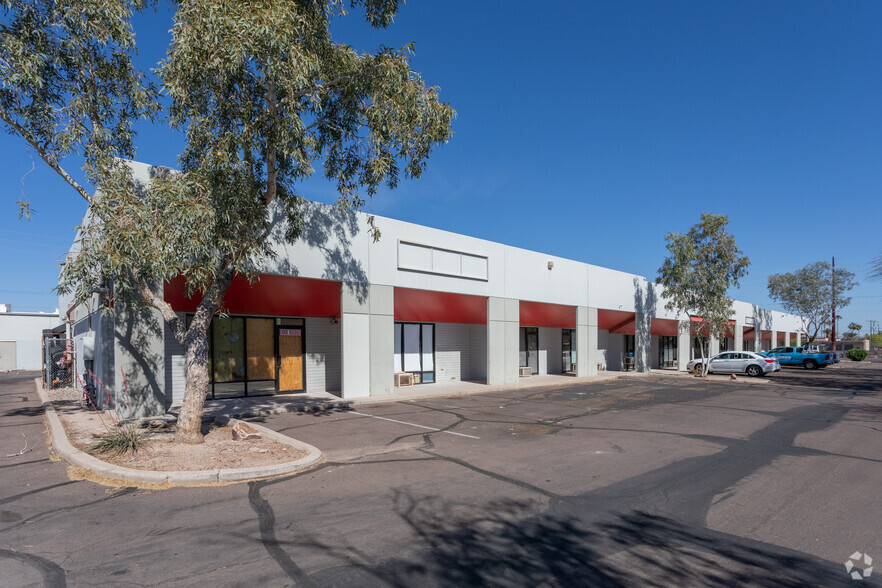 Primary Photo Of 3100 N Stone Ave, Tucson Showroom For Lease