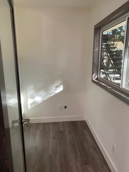 More Photos Of 9561 Van Nuys Blvd, Panorama City Medical For Lease