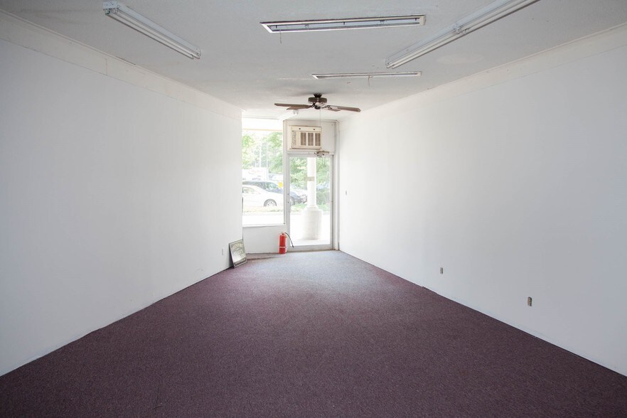 More Photos Of 1068-1078 Route 28, South Yarmouth Freestanding For Lease