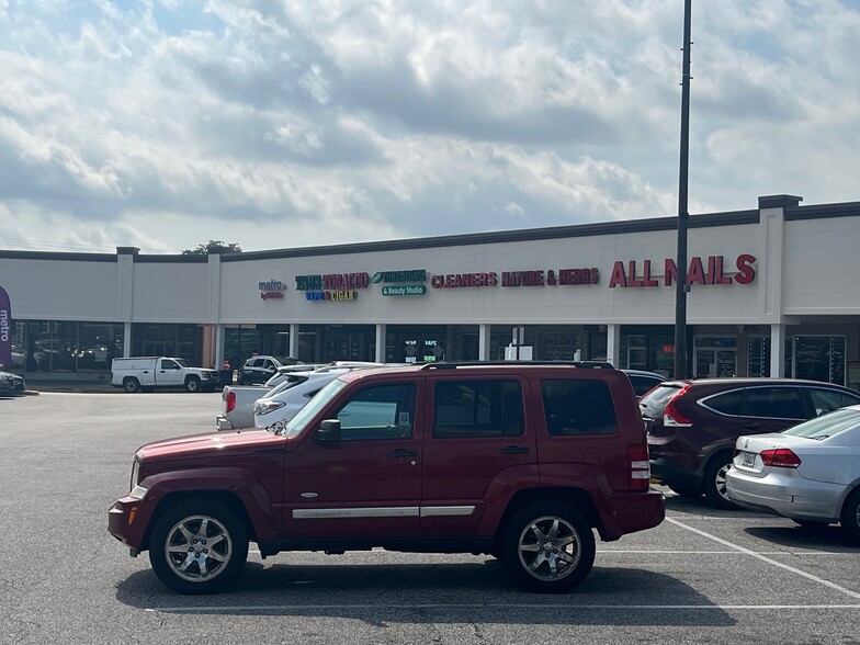 More Photos Of 6800 Loch Raven Blvd, Baltimore Unknown For Lease