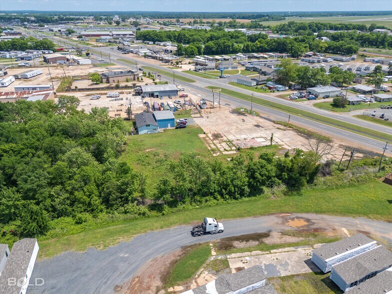 Primary Photo Of 3625 E Texas St, Bossier City Auto Repair For Sale