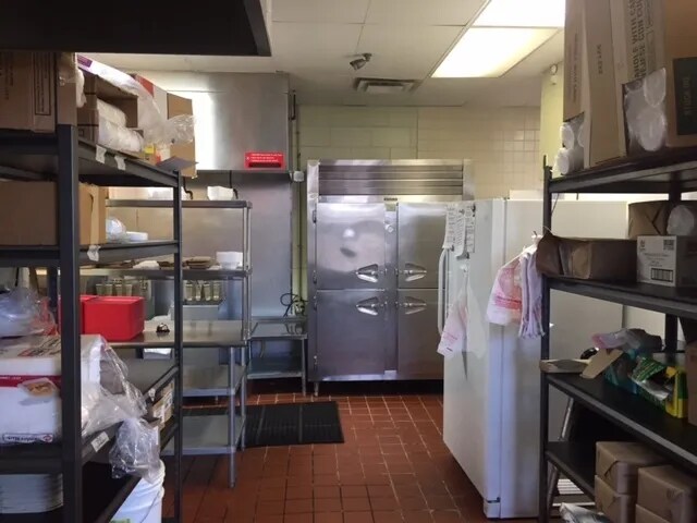 More Photos Of 1200 S Minnesota Ave, Sioux Falls Restaurant For Sale