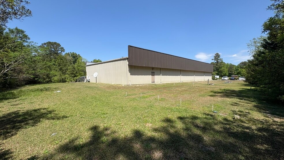 More Photos Of 2085 NW Longwood Rd, Longwood Freestanding For Sale