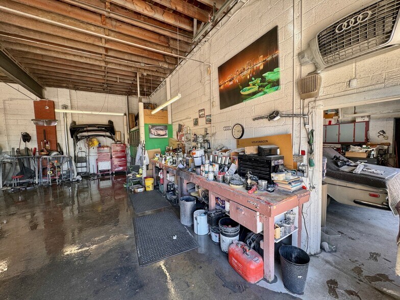 More Photos Of 2301 W 44th Ave, Denver Auto Repair For Sale