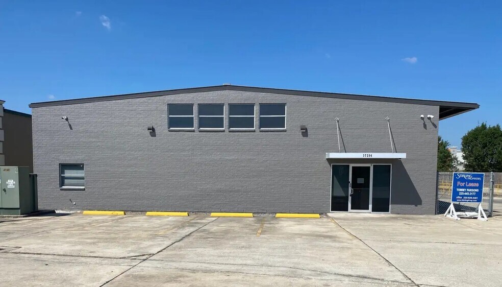 Primary Photo Of 37294 Commerce Ln, Prairieville Manufacturing For Lease