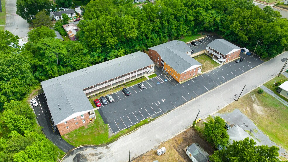 Primary Photo Of 1121 Stainback St, Petersburg Apartments For Sale