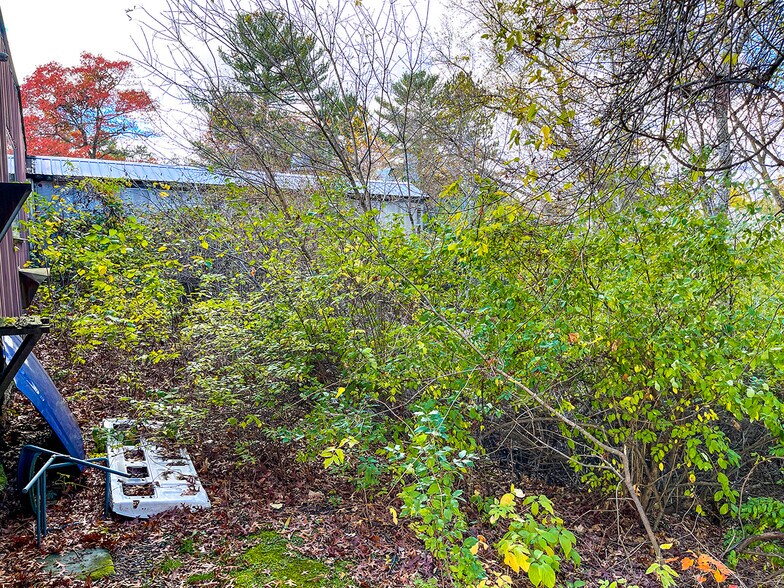 More Photos Of 459 Southgate Dr, Tomahawk Industrial For Sale