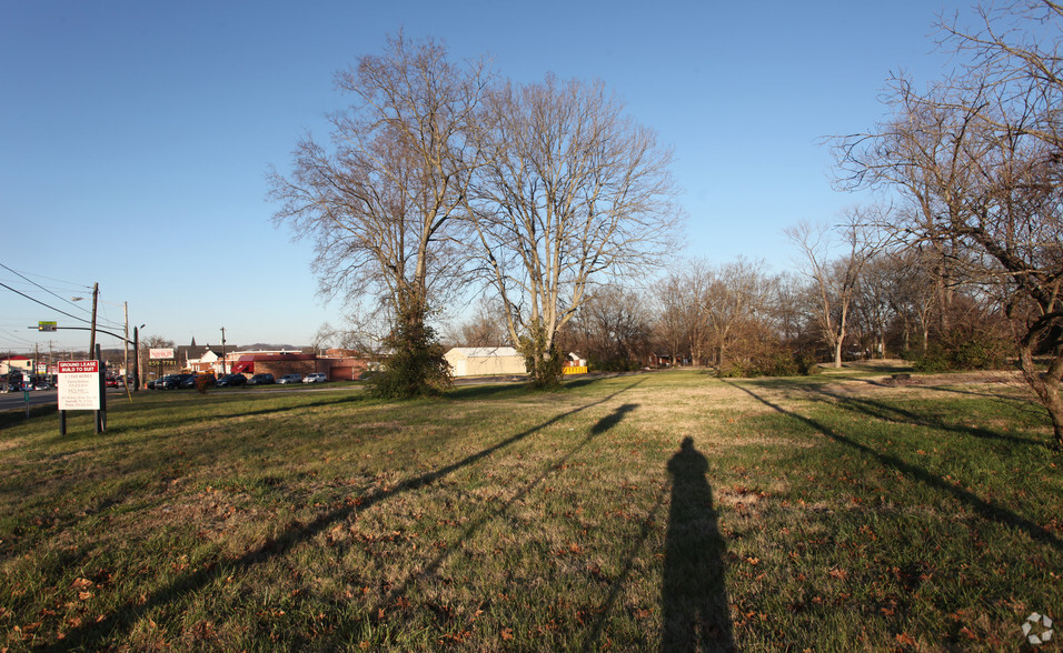 Primary Photo Of 414 S Main St, Goodlettsville Land For Sale