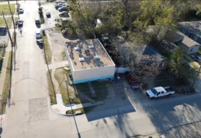 More Photos Of 2023 J B Jackson Jr Blvd blvd, Dallas General Retail For Sale