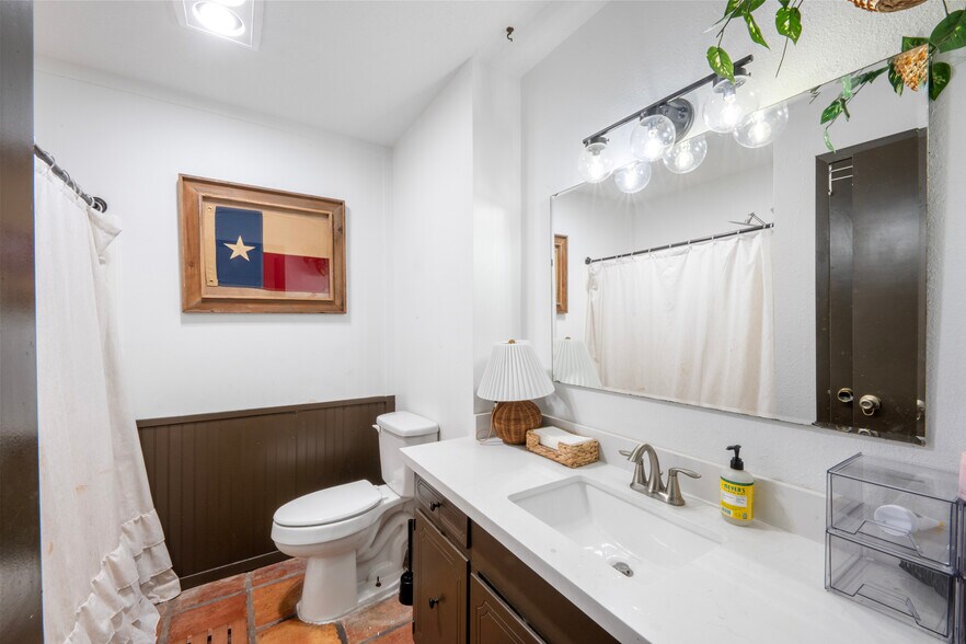 More Photos Of 246 County Road 385, Cleveland Land For Sale