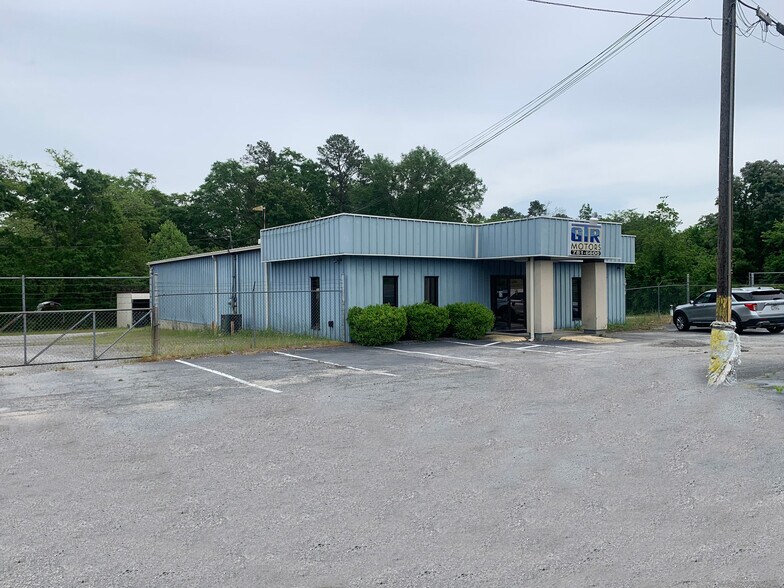 Primary Photo Of 6044 Hawkinsville Rd, Macon-Bibb Service For Lease