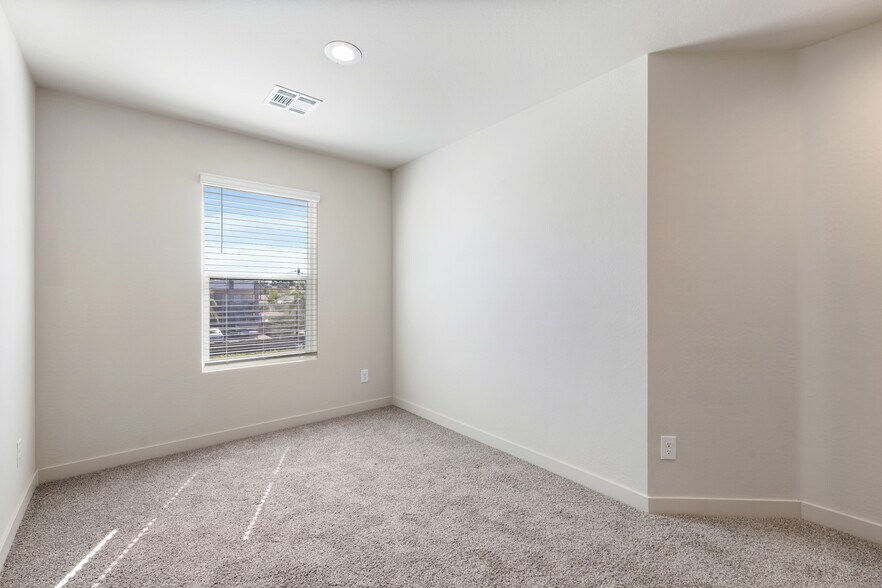 More Photos Of 4307 N 13th Pl, Phoenix Apartments For Sale