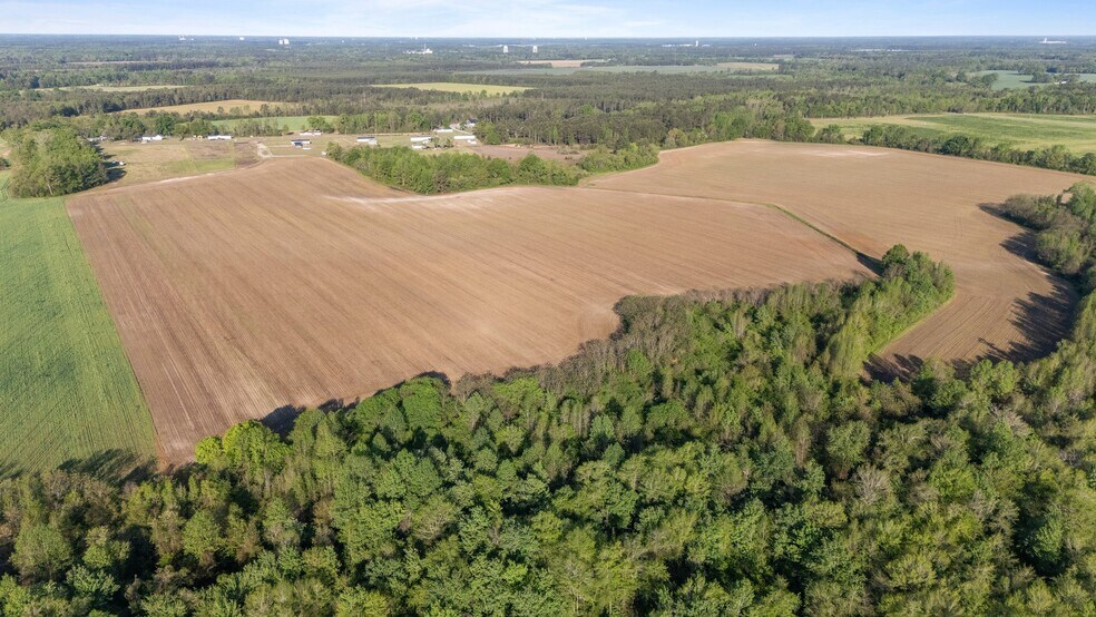 More Photos Of 492 Doc Henderson Rd, Maxton Land For Sale