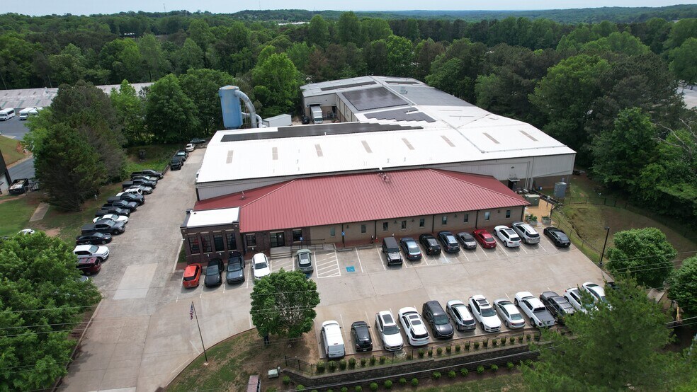 Primary Photo Of 850 Univeter Rd, Canton Warehouse For Lease