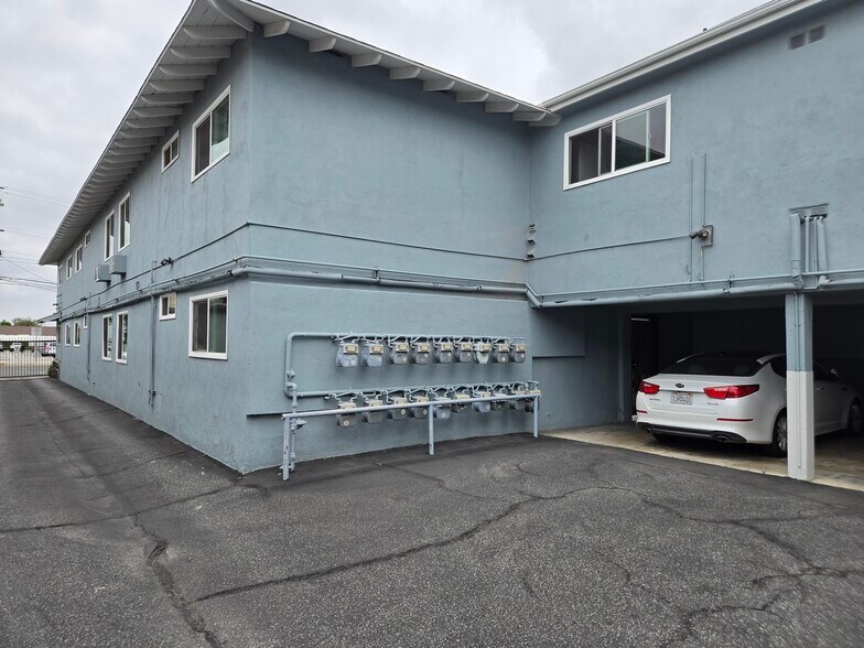More Photos Of 11560 Paramount Blvd, Downey Apartments For Sale