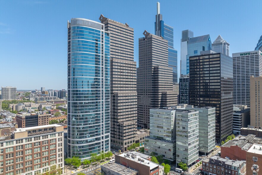 Primary Photo Of 2005 Market St, Philadelphia Office For Lease