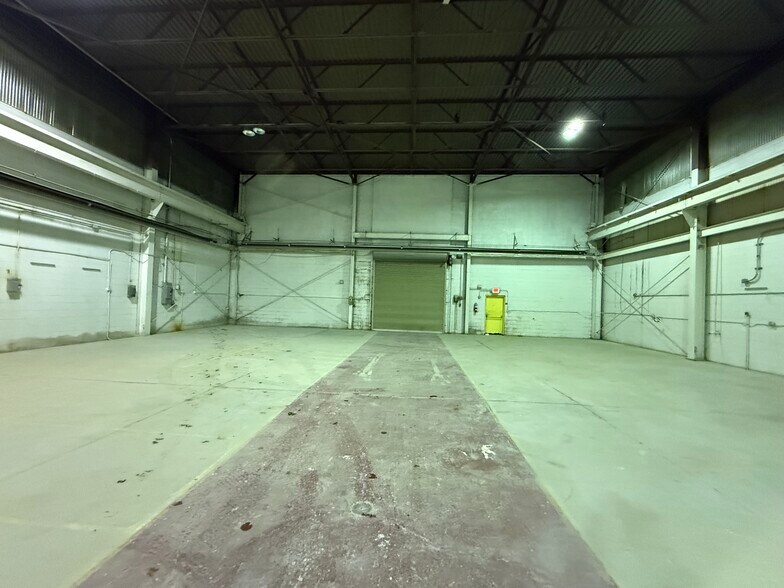 More Photos Of 2224 Industrial Dr, Bethlehem Warehouse For Lease