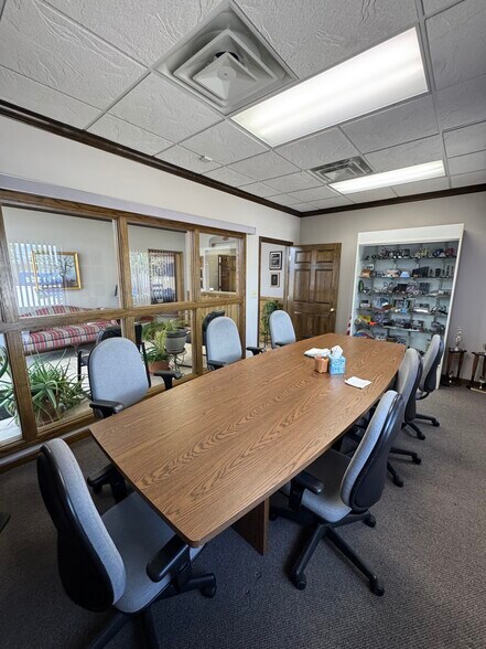 More Photos Of 1247 Northgate Business Pky, Madison Warehouse For Sale