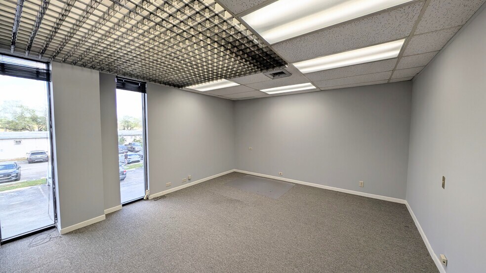More Photos Of 2131 Hollywood Blvd, Hollywood Office Residential For Lease