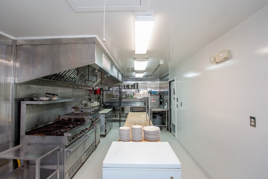More Photos Of 236 N Union St, Lambertville Restaurant For Sale