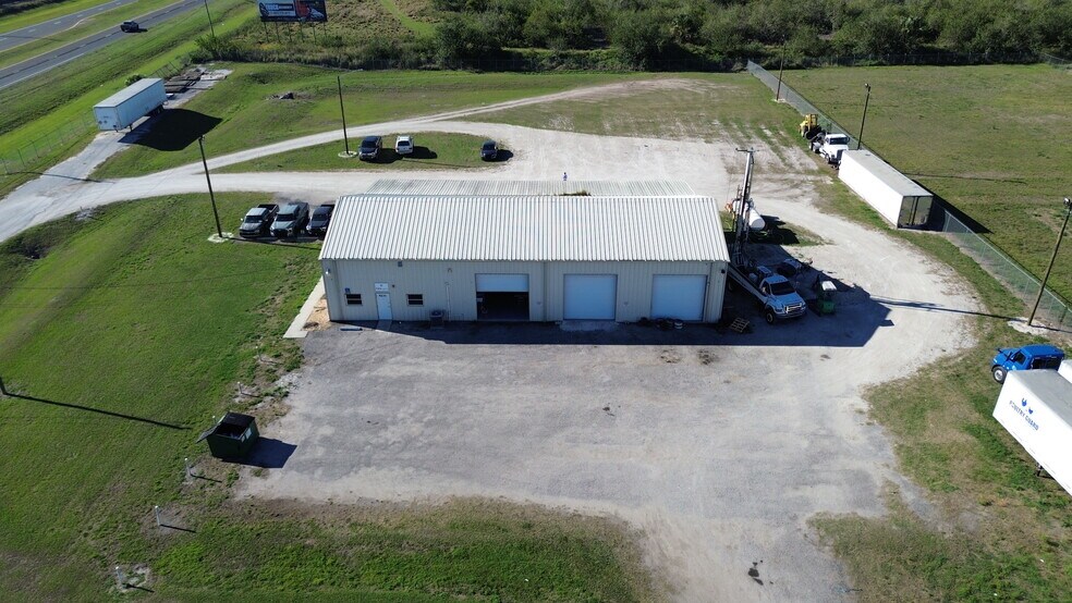 Primary Photo Of 4231 US-17, Bartow Warehouse For Sale