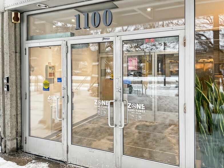 More Photos Of 1100 Boul Crémazie E, Montréal Coworking Space