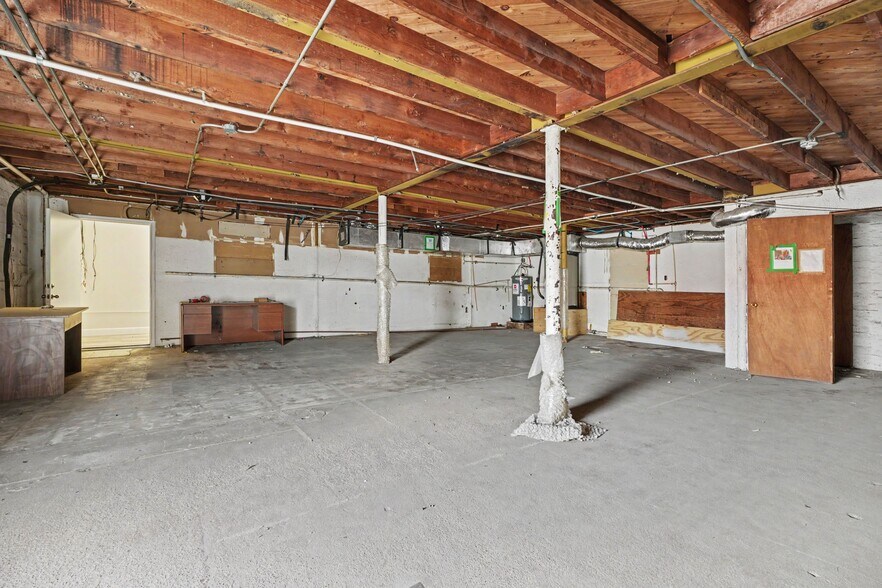 More Photos Of , Angleton Unknown For Sale