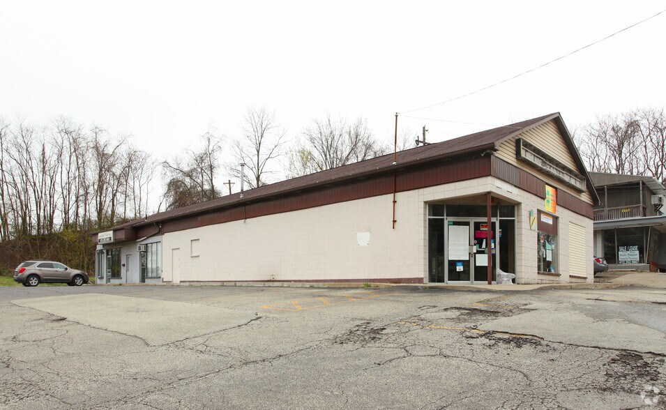 More Photos Of 100-108 Mclay Dr, Elizabeth Freestanding For Lease