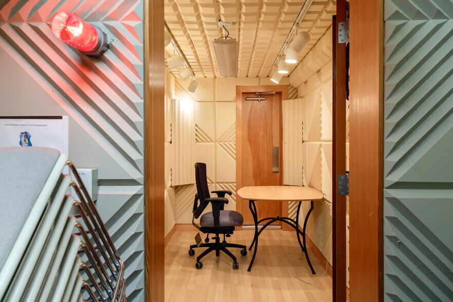 More Photos Of 1315 Cornwall Ave, Bellingham Office For Lease