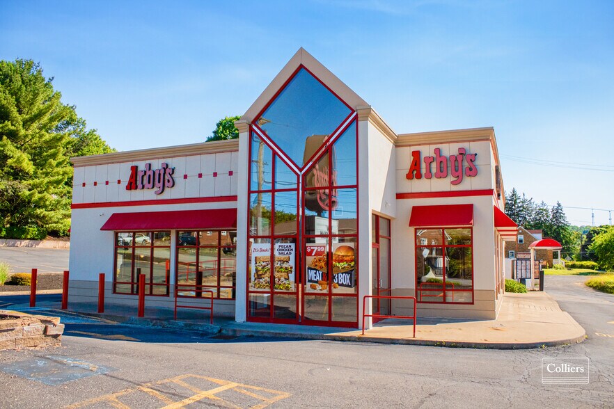 More Photos Of 2605 Brodhead Rd, Aliquippa Fast Food For Sale