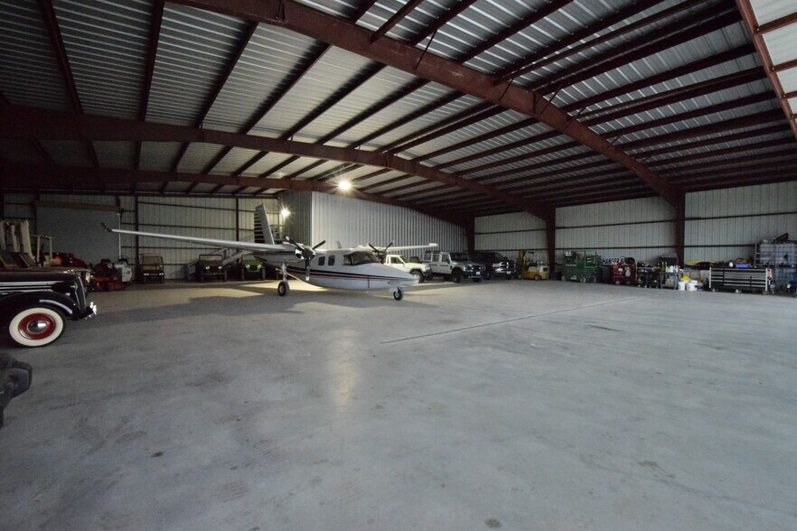 More Photos Of 17829 US 377 Hwy, Cresson Airplane Hangar For Sale