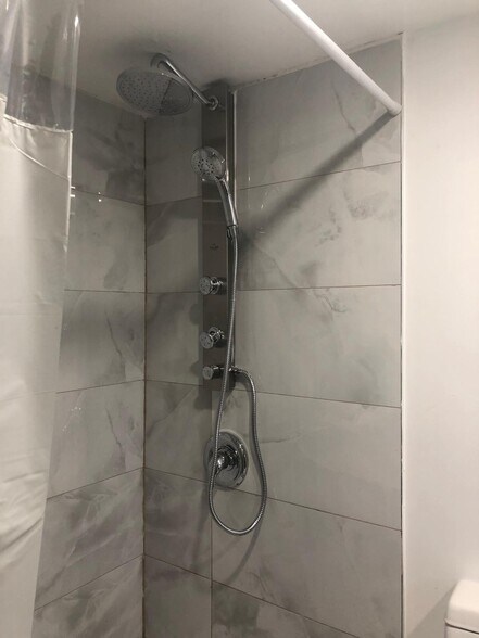 More Photos Of 85 Wilson St, Hamilton Apartments For Sale