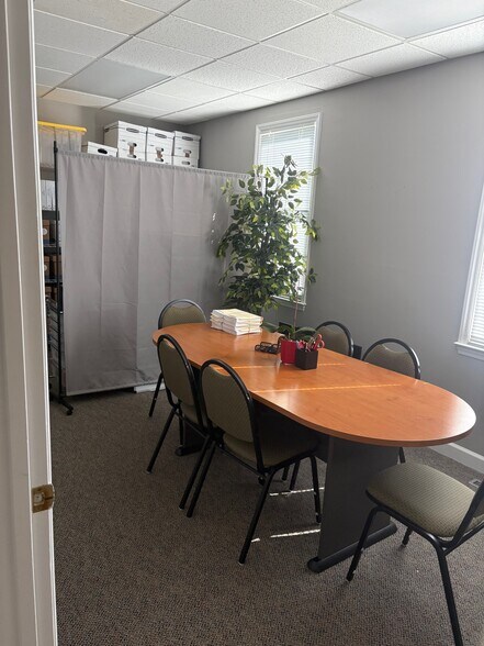 More Photos Of 1616 Roanoke Rd, Daleville Office For Lease