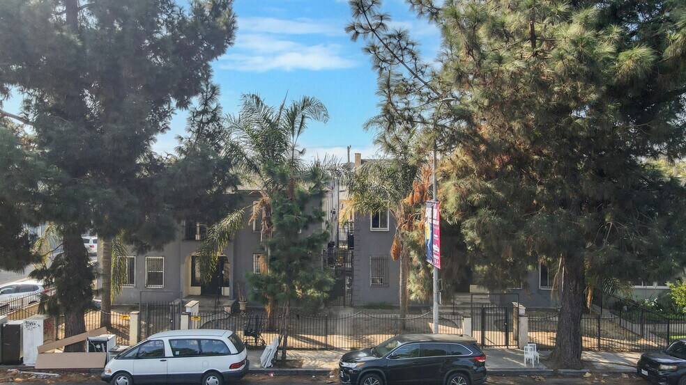 More Photos Of 844 W Martin Luther King Jr Blvd, Los Angeles Apartments For Sale