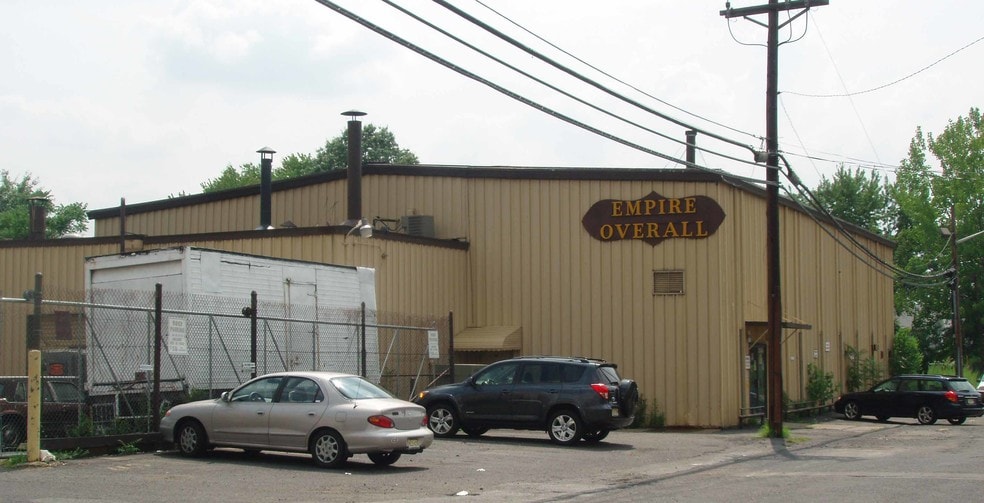 More Photos Of 2-18 Stefanic Ave, Elmwood Park Warehouse For Sale