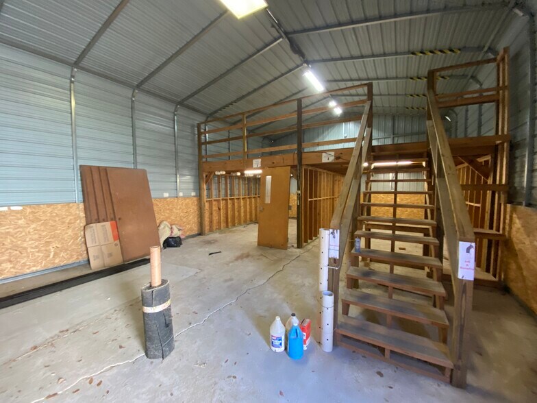 More Photos Of 518 Jetton Street St, Tampa Land For Lease