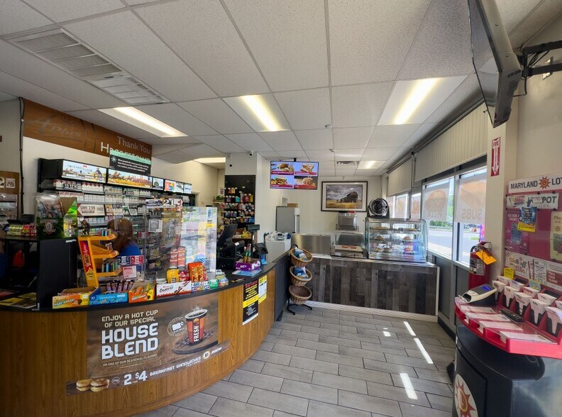 More Photos Of 1000 Dual Hwy, Hagerstown Service Station For Sale