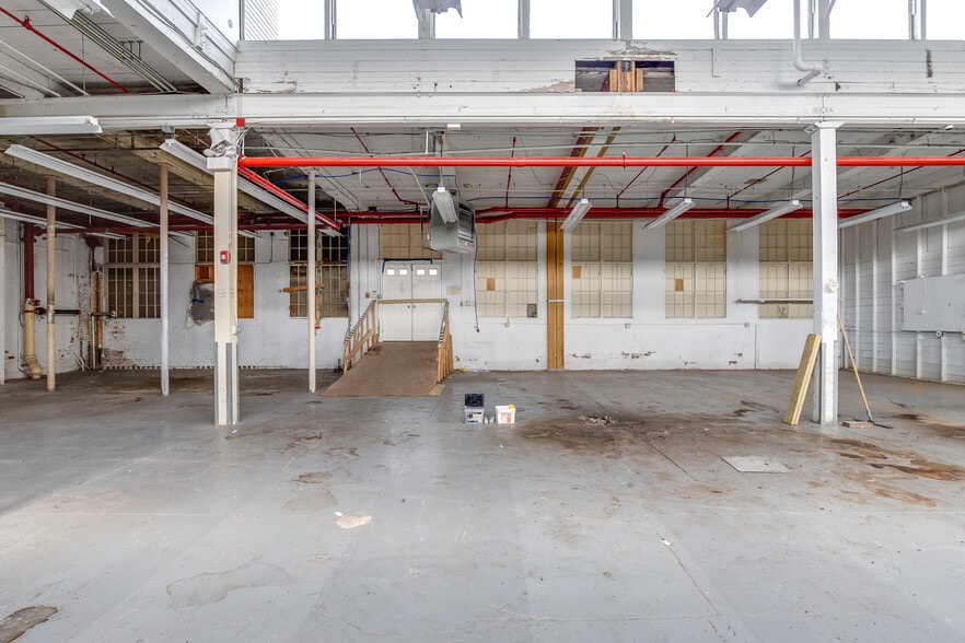 More Photos Of 3661 W Shore Rd, Warwick Warehouse For Sale